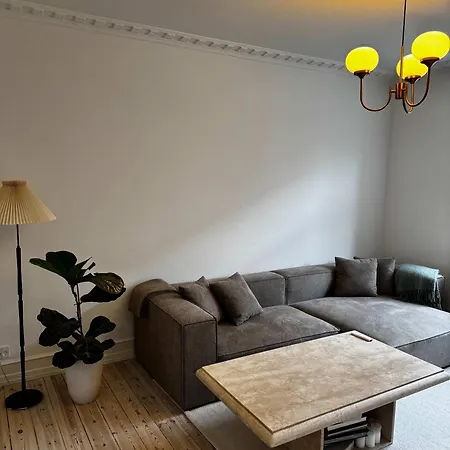 Elegant Frederiksberg Designer Appartement *